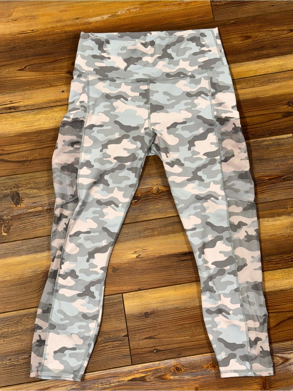Women’s Fabletics Camo Print Active Leggings - Light Gray & Pink